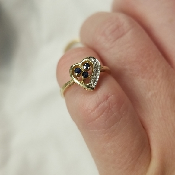 Gold and Blue Saphire Ring Set - Picture 8 of 9